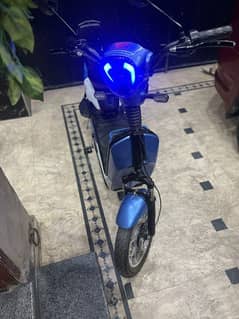 Electric scooty for sale