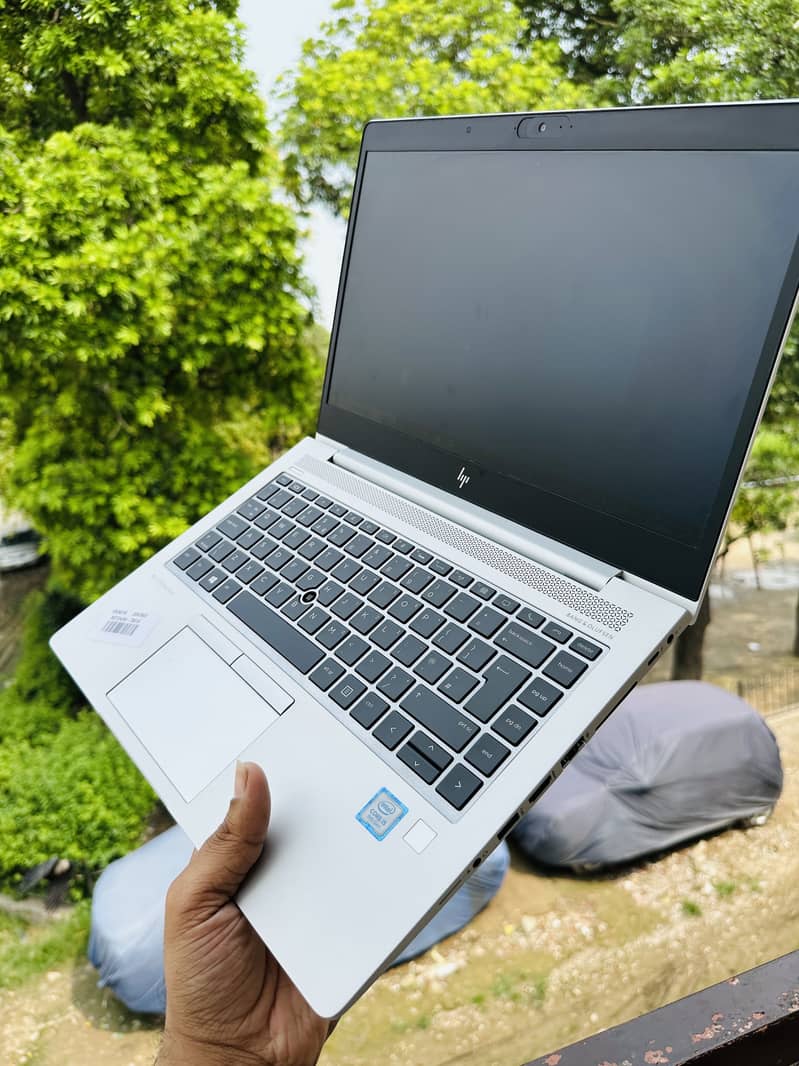 HP Elitebook 840 G5 core i5-8th Generation 10