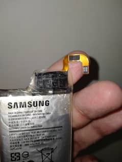 S6 Edge ki hy