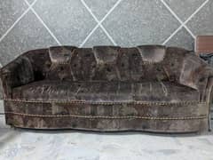 wanted to sell 5 seater sofa in normal condition