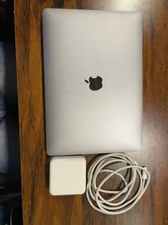 Apple Mac brand new condition.