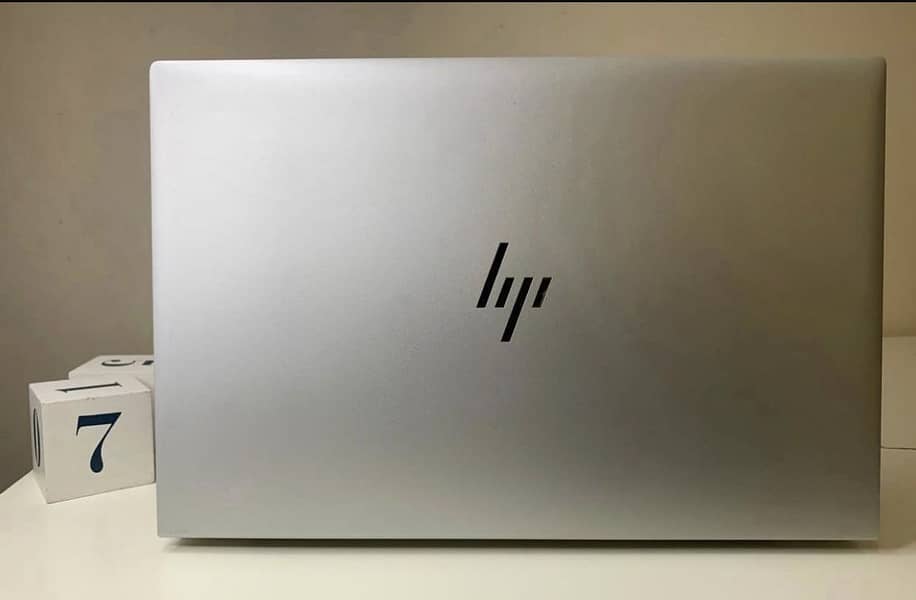 I5 Hp elitebook 840 G8 | 11th Gen | 16/512GB SSD | Iris XE Graphics 1