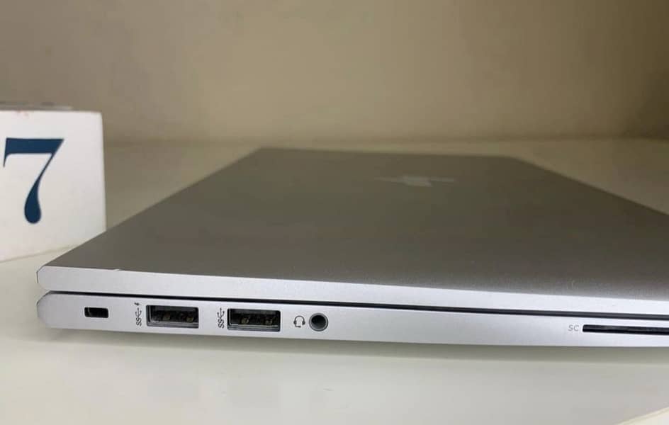 I5 Hp elitebook 840 G8 | 11th Gen | 16/512GB SSD | Iris XE Graphics 4