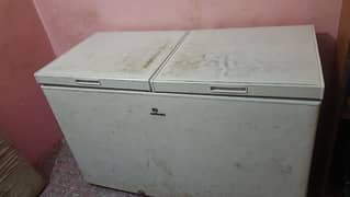Dawlance Two-door Deep Freezer