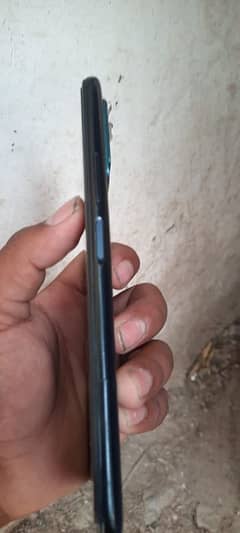Exchange possible 6Gb 128 Gb PTA aprovd