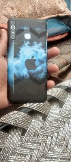 Infinix hot 8 4/64