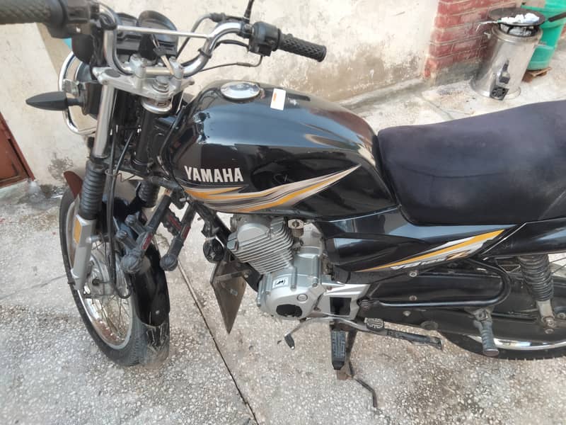 Yamaha YB 125Z 2018 5