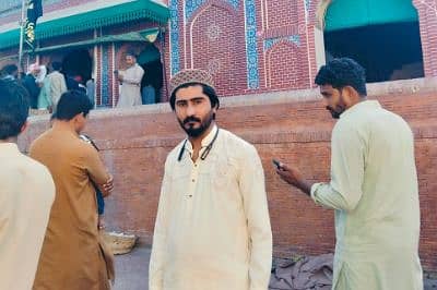 Umair Gee