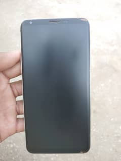 LG V30