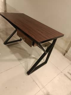 computer table