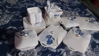 Dinner set for sale