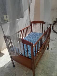 baby cots