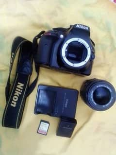 NIKON D5200 03469624295