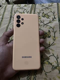 Samsung M13
