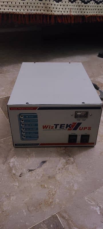 Ups Wiz Tek 1
