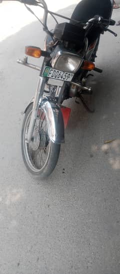 Honda CD 70 2016