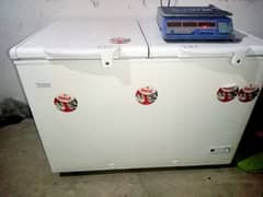 Hair inverter Freezer double door partnership Wala