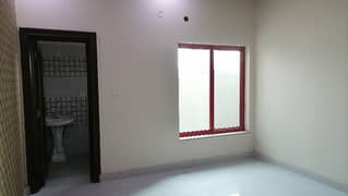 Facing Park House In Madina Town Sized 5 Marla Is Available