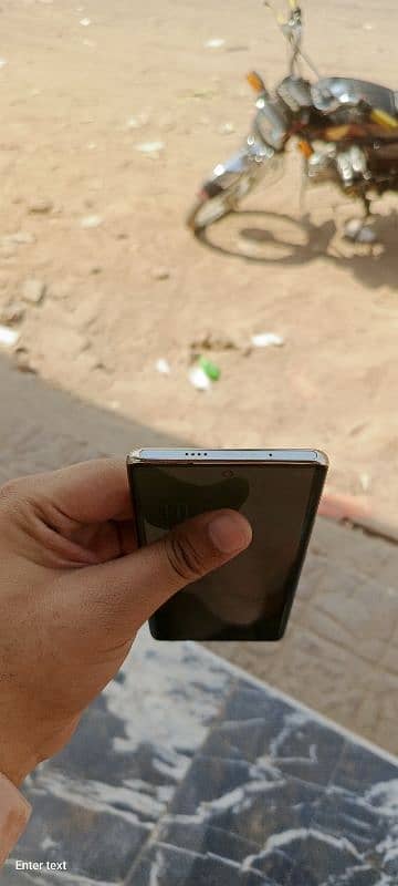 infinix zero 304g with box and charger 5