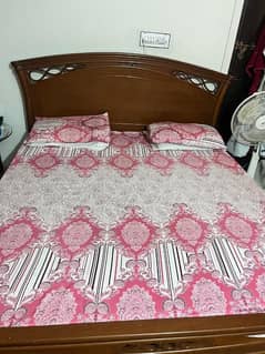 king bed