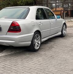 Mercedes