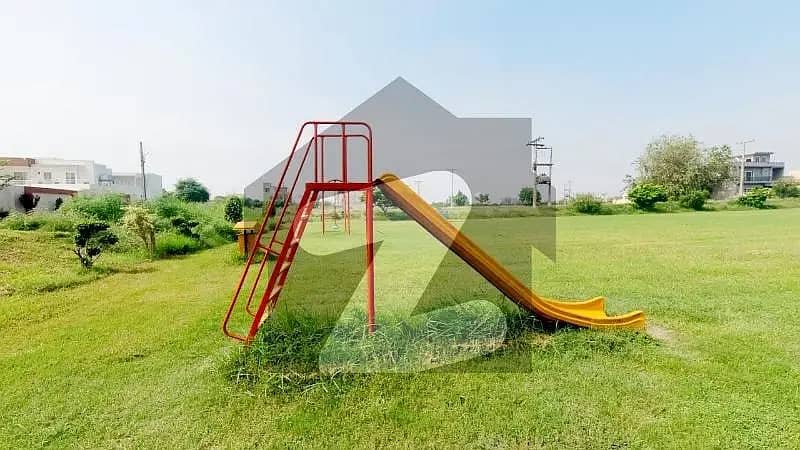 1 knal plot for sale ,Block A, AWT phase 2 11