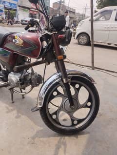 Cd 70 2018 model with Allow Rims good condition biometric  03217699114