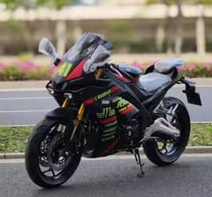 Yamaha R1m 400cc