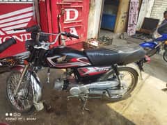 honda CD 70 2024 model me tyar hoi he