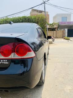 HONDA CIVIC REBORN FULL OPTION