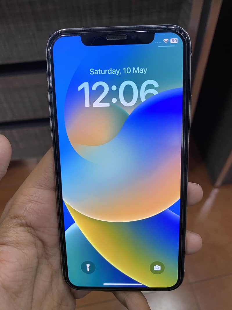 Iphone x 256 pta read add 1