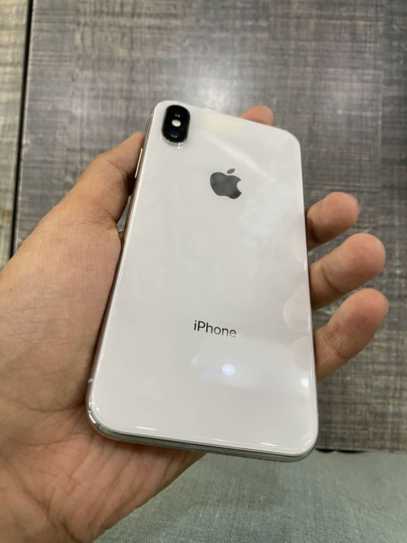 Iphone x 256 pta read add 9