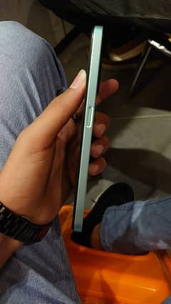 OnePlus Nord 20SE