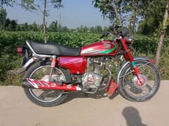 Honda 125 Model 2014. WhatsApp 03465090698
