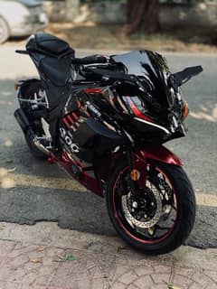 Duacti 400cc