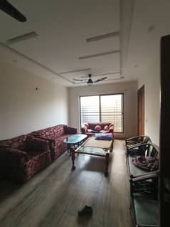 10 Marla upper portion for rent 5 bed in jubilee town