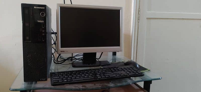 Core i5 4th generation Full Computer with Speakers and trolley 1