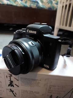 Canon M50 Mark II Like New|Vlogging Kit+Mic Tripods|DSLR
