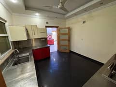 For Rent 1 Kanal Ground Portion In Bahria Town Phase 4