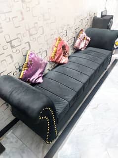 dewan sofa in new condition
