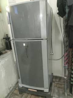 Dawlance fridge used