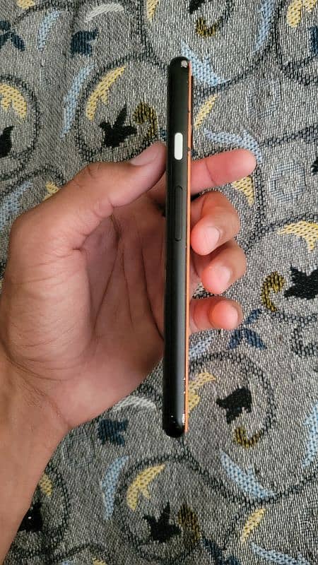 Google Pixel 4 ( Memory Chip issue) 1
