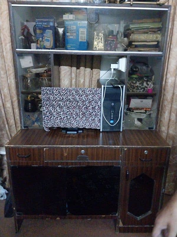 divider /computer table 0