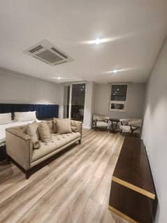 Gulberg Lahore Prime location Luxury Apartment For Sale 1 Bed 2 Bed 3 Bed 4 Bed penthouse DHA Cantt Garden Town Gulberg Bahria Town canal Road