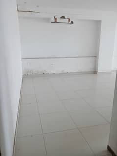 Commercial Show room available for rent