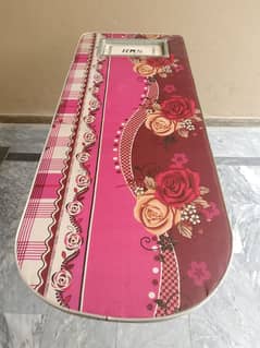 Foldable Iron Stand