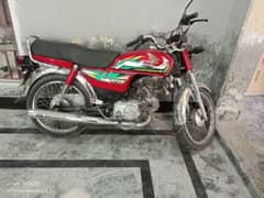مکمل جینون ہے شہر میں استعمال ہوا ہے ہر چیز زیرو میٹر ہے
