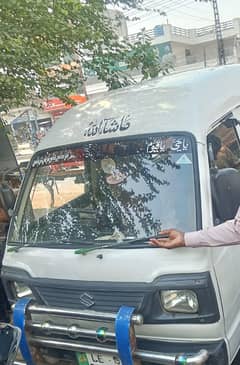 Bolan carry dhaba Good condition Model 2015 Lahore no