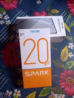 Tecno spark 20 pro plus
