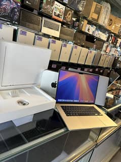 APPLE MAC 2023/Full BoX/Apple iMac 21inch/mac 2019 Pro Ci9 (Read AD)